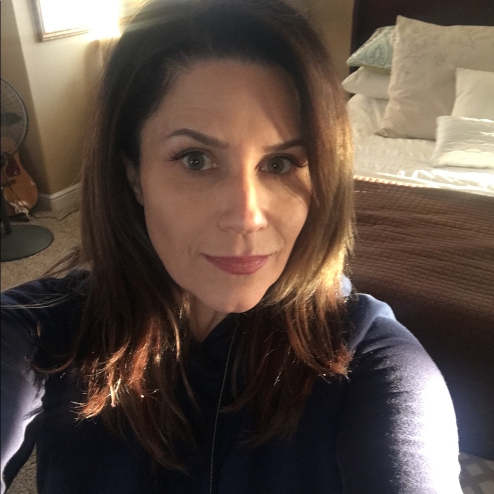 Meet your Posher, Julie